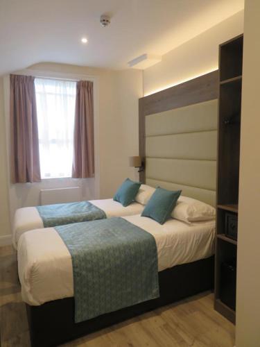 Habitación Doble - 2 camas del hotel Glendale Hyde Park. Foto 5