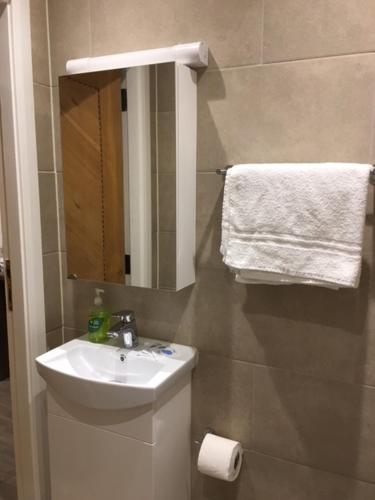 Habitación Doble - 2 camas del hotel Glendale Hyde Park. Foto 34