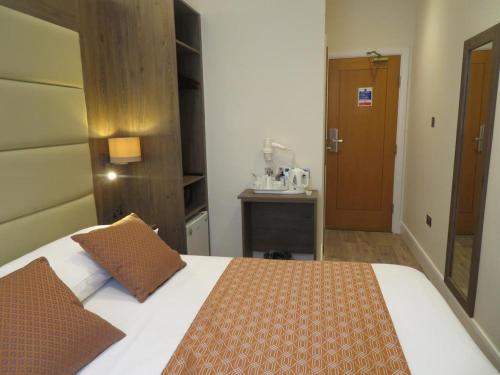 Habitación Doble del hotel Glendale Hyde Park. Foto 11