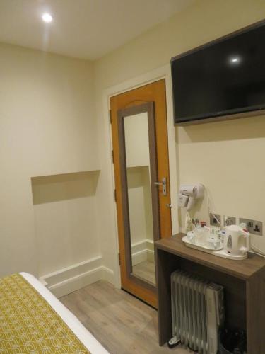 Habitación Doble del hotel Glendale Hyde Park. Foto 14