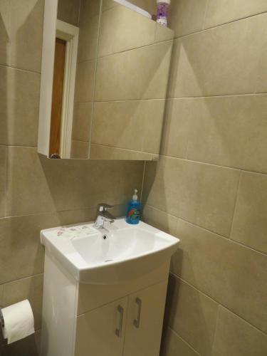 Habitación Doble del hotel Glendale Hyde Park. Foto 41