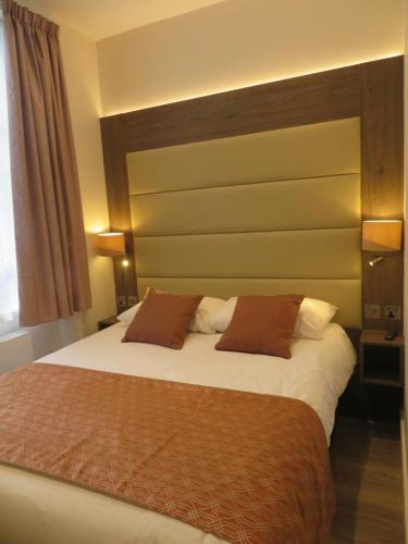 Habitación Doble del hotel Glendale Hyde Park. Foto 42