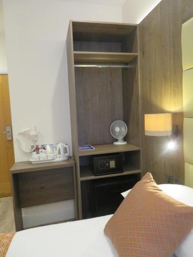 Habitación Triple del hotel Glendale Hyde Park. Foto 1