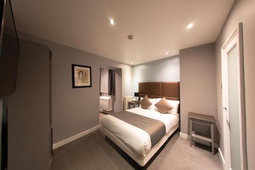 Habitación Doble del hotel Duke Of Leinster. Foto 15