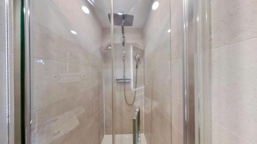 Estudio Triple del hotel MStay 39 Studios. Foto 21