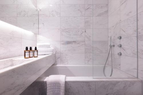 Suite Junior del hotel La Suite West - Hyde Park. Foto 5