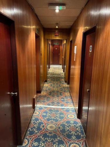 Habitación Individual con baño compartido del hotel Gresham Bloomsbury. Foto 4