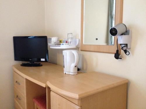 Habitación Doble con baño privado del hotel Seven Dials. Foto 2