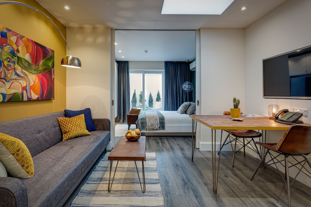 Suite, 1 habitación del hotel 55. Foto 8