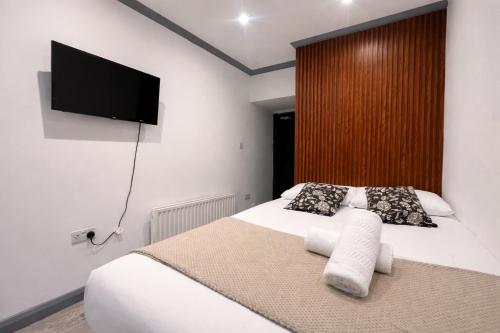 Habitación Doble con baño privado del hotel Oyo Amsterdam. Foto 8