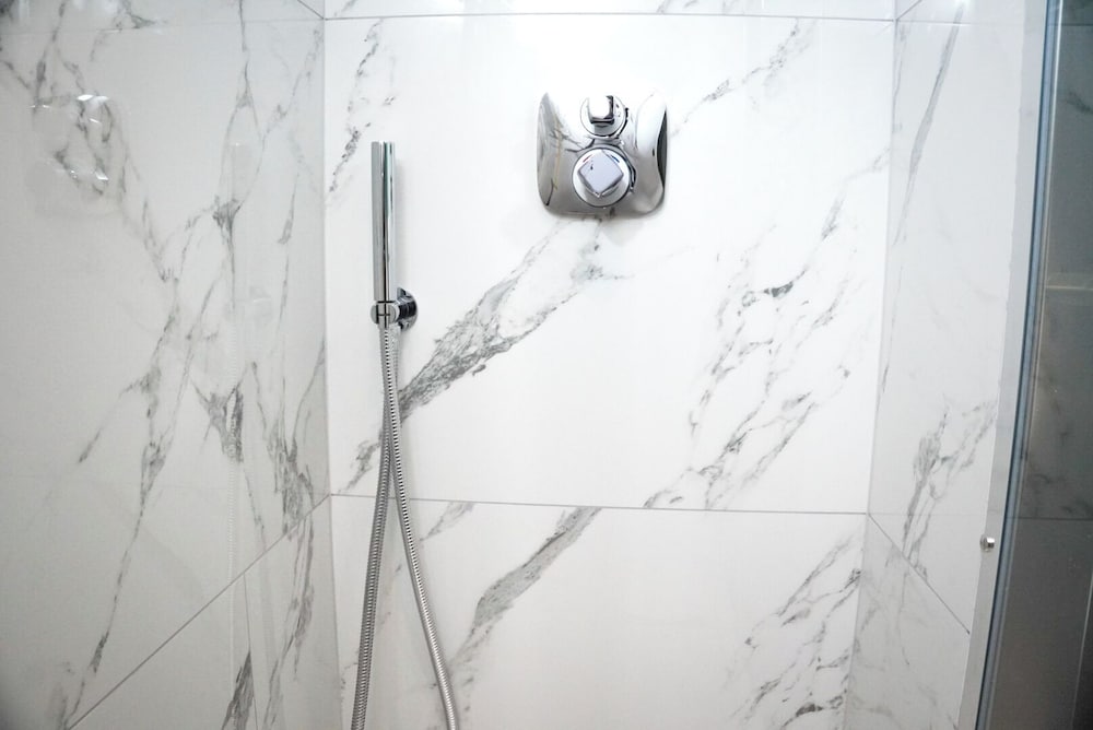 Habitación Premium, 2 camas individuales, vistas al río del hotel Crowne Plaza London - Kingston, An Ihg. Foto 8