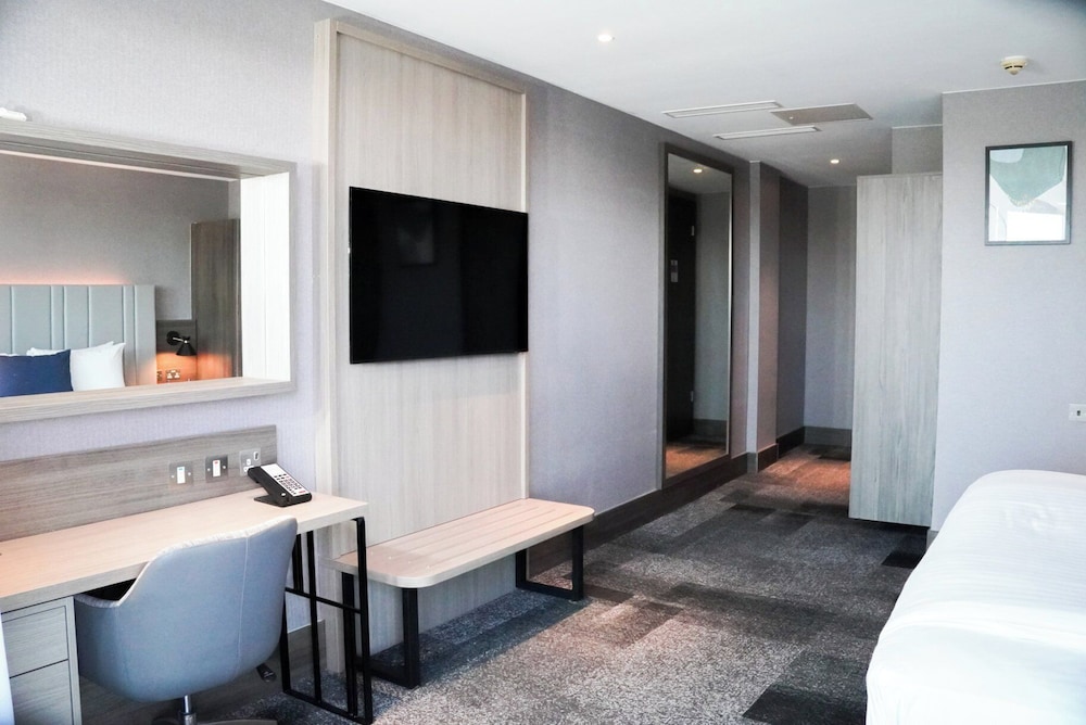 Habitación Premium, 1 cama doble, vistas al río del hotel Crowne Plaza London - Kingston, An Ihg. Foto 4