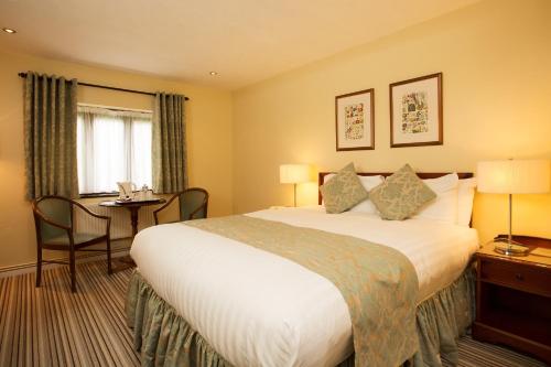 Habitación Doble adaptada para personas con movilidad reducida del hotel Best Western PLUS Grim's Dyke. Foto 3