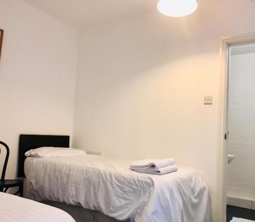 Habitación Individual Económica con baño compartido del hotel Amhurst