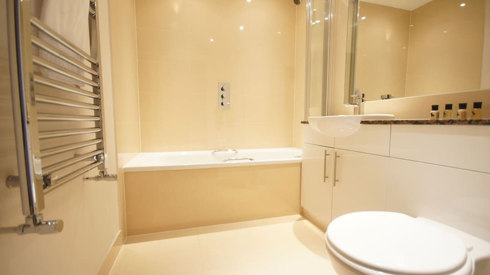 Apartamento, 2 habitaciones del hotel Crompton Court. Foto 4