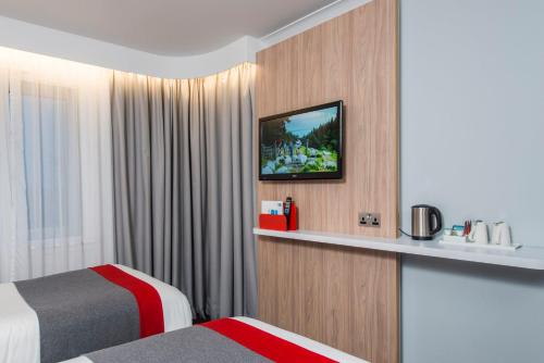 Habitación Doble Estándar - 2 camas del hotel Holiday Inn Express London - Greenwich by IHG. Foto 1
