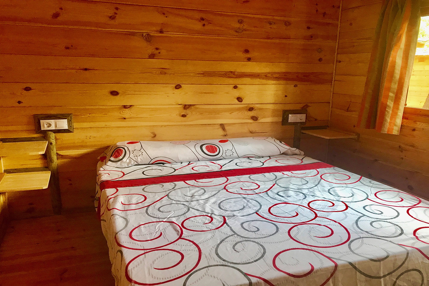 Petit Chalet del hotel La Torre Del Sol. Foto 2