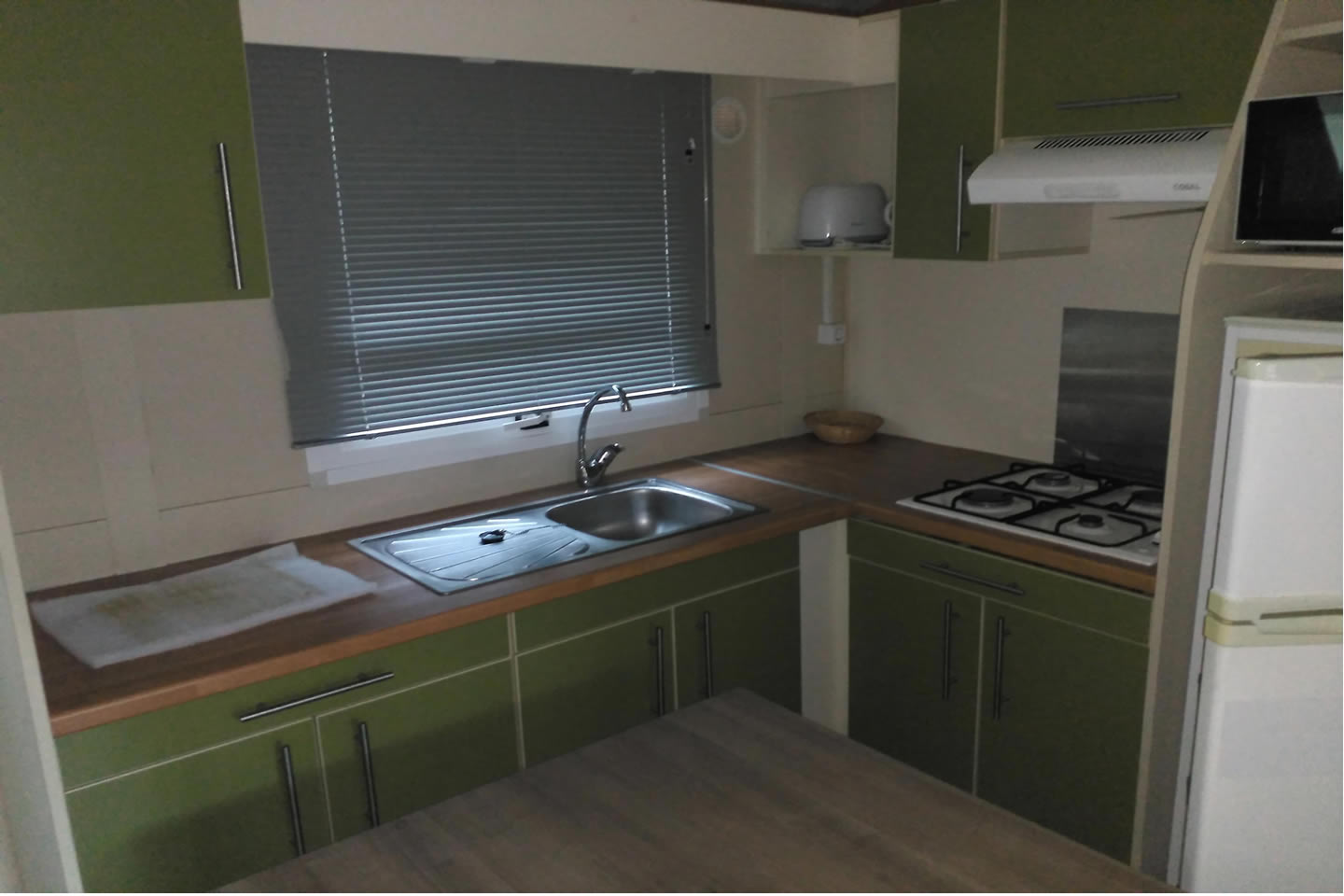 Chalet Mediterranean del hotel La Torre Del Sol. Foto 1