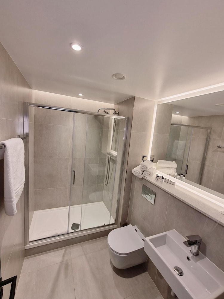 Estudio 1 Cama Individual 1 Cama doble del hotel Axiom Park. Foto 4