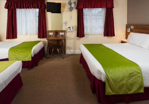 Habitación Familiar del hotel The Dover. Foto 4