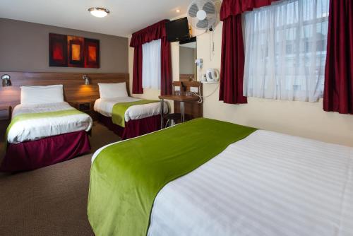 Habitación Familiar del hotel The Dover. Foto 5