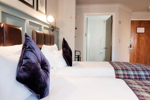 Habitación Deluxe con 1 cama extragrande o 2 individuales del hotel The White Hart. Foto 2