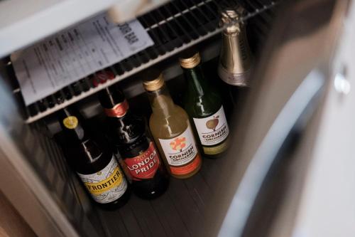 Habitación Familiar Deluxe del hotel The White Hart. Foto 5