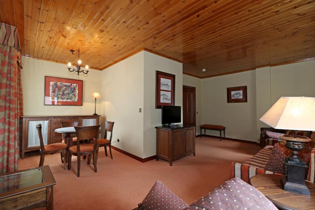 Suite del hotel Rvhotels Tuca. Foto 1