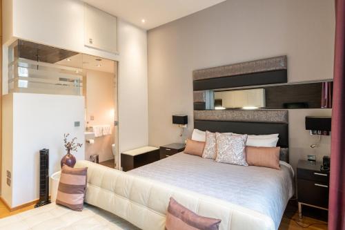 Estudio Triple del hotel Space Apart. Foto 8