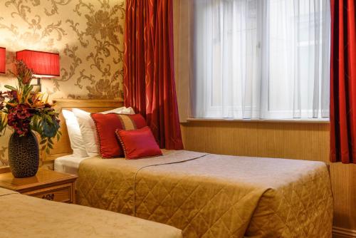 Habitación Doble Clásica - 2 camas del hotel Montana London. Foto 3