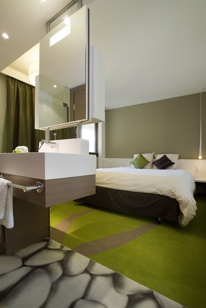 Habitacion Standard con 1 cama doble del hotel Ibis Styles Bordeaux Aeroport. Foto 1