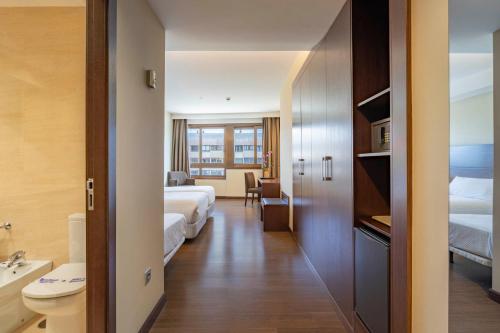 Habitación Triple del hotel Coia De Vigo. Foto 3