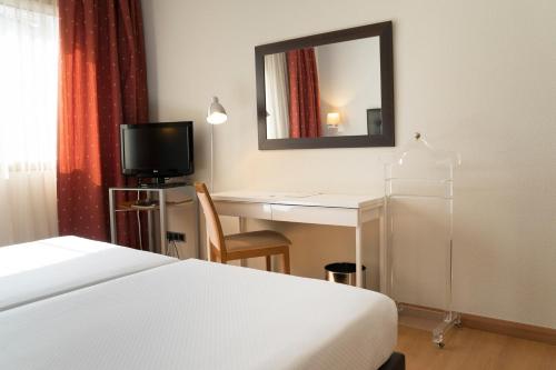 Habitación Doble - 2 camas del hotel Sercotel Tres Luces. Foto 3