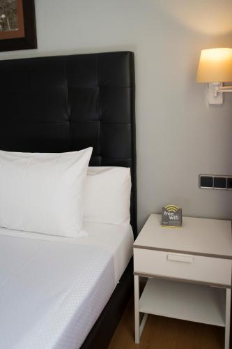 Habitación Individual del hotel Sercotel Tres Luces. Foto 2