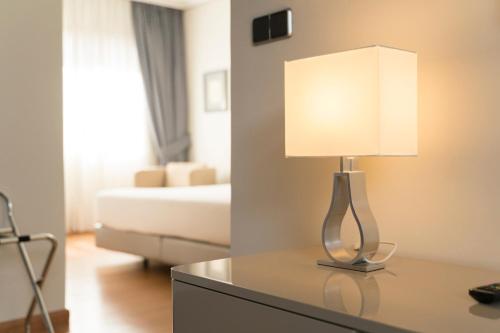 Suite Junior del hotel Sercotel Tres Luces. Foto 6