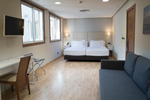 Habitación Familiar del hotel Sercotel Tres Luces. Foto 2