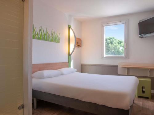 Habitación Doble del hotel ibis budget Aeropuerto Marsella Provenza