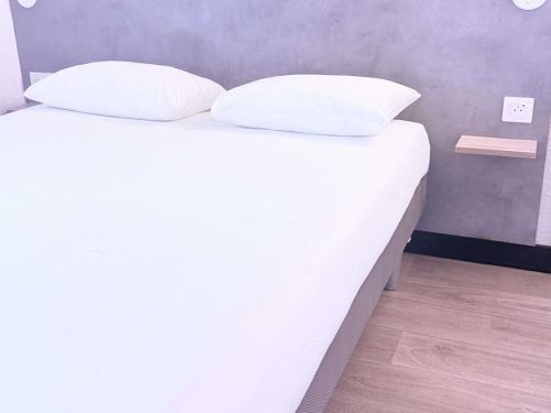 Habitación Doble del hotel ibis budget Aeropuerto Marsella Provenza. Foto 13