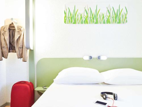 Habitación Doble del hotel ibis budget Aeropuerto Marsella Provenza. Foto 8