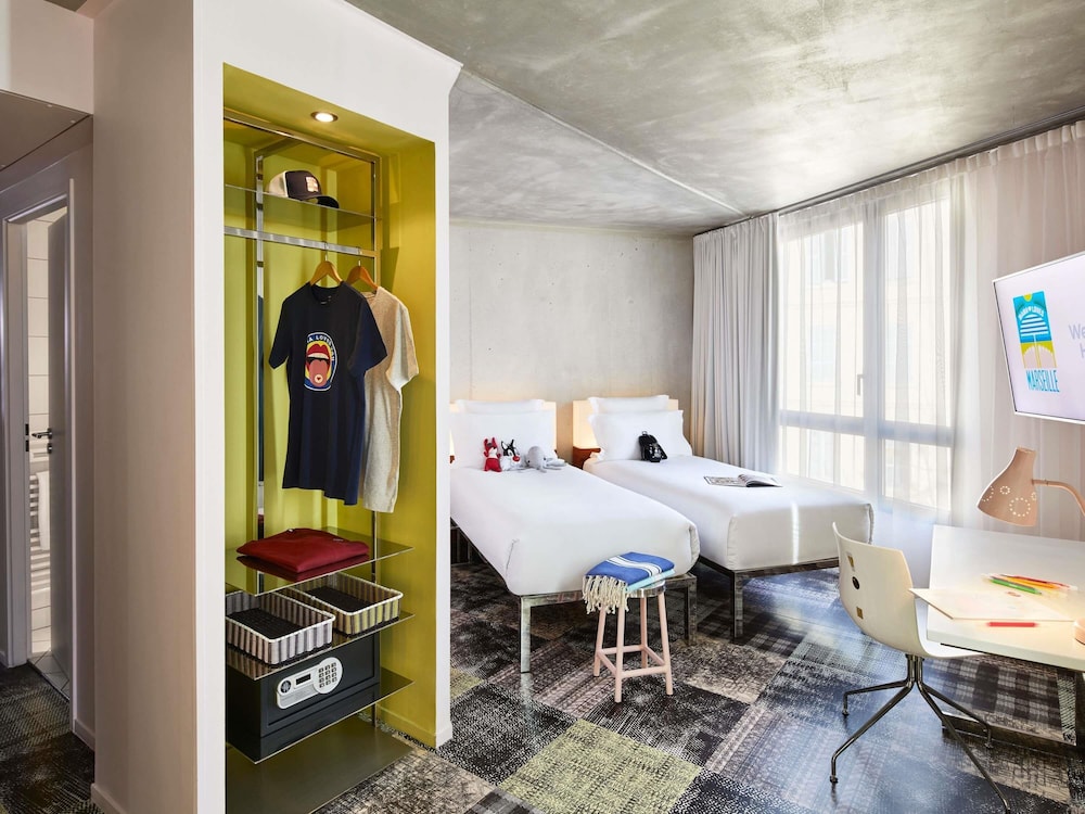 Gemelas LARGE MAMA del hotel Mama Shelter Marseille