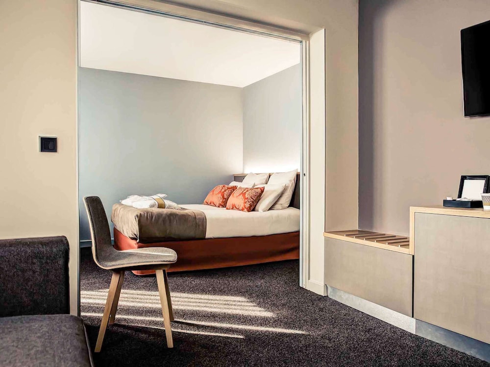 Habitación Superior - 1 cama doble del hotel Mercure Lyon Charbonnieres. Foto 6