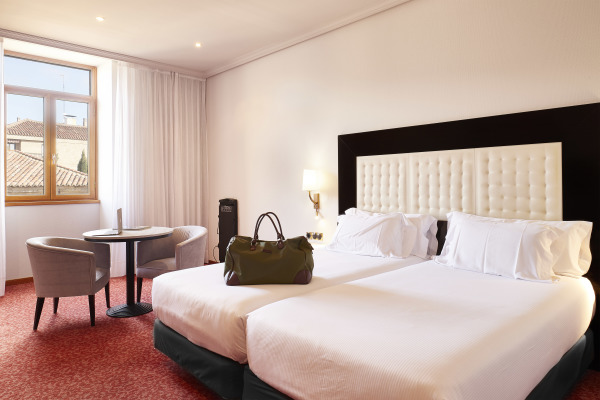 Habitación Triple del hotel Abba Fonseca. Foto 3