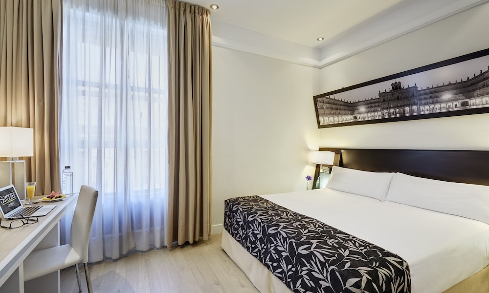 Habitación clásica doble del hotel Sercotel Las Torres Salamanca. Foto 5