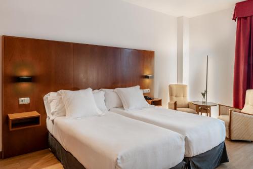 Habitación Vincci del hotel Vincci Ciudad De Salamanca. Foto 1
