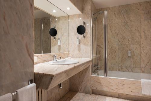 Habitación Triple Estándar del hotel Exe Salamanca