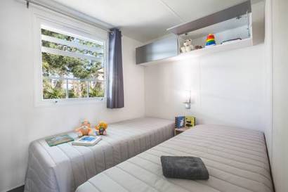 Mobile Home del hotel Torre de la Mora. Foto 3