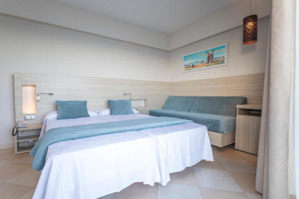 Habitación Doble Panorámica del hotel Augustus. Foto 1