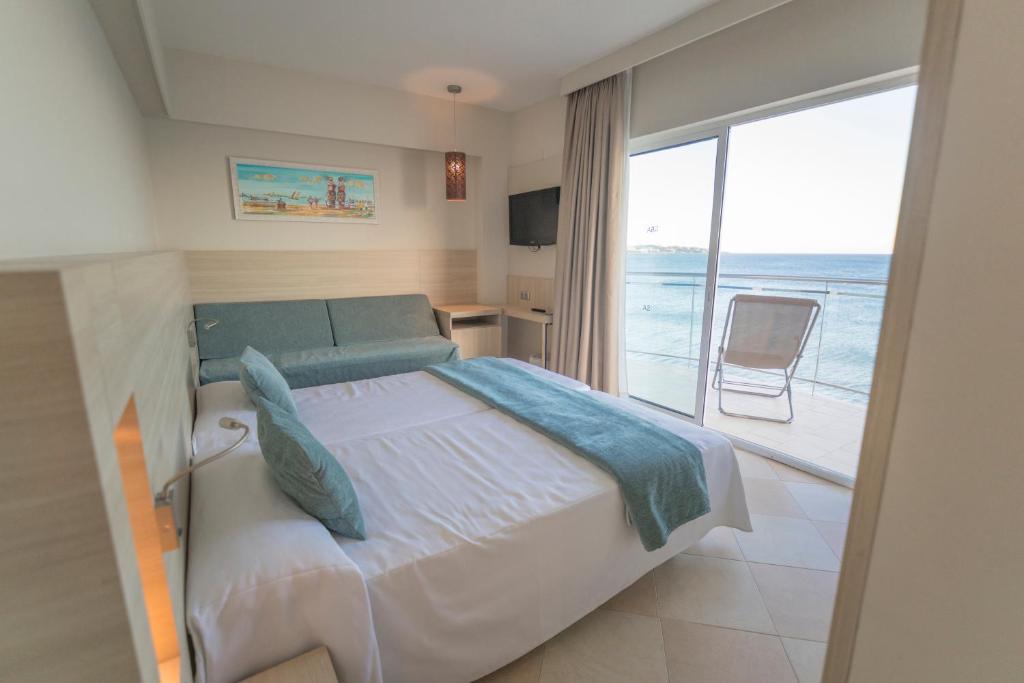 Habitación Doble Panorámica del hotel Augustus. Foto 4