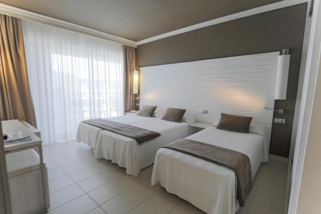 Habitación familiar del hotel Augustus. Foto 2