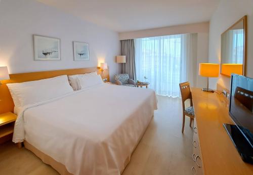 Habitación Estandar del hotel Sol Port Cambrils. Foto 1